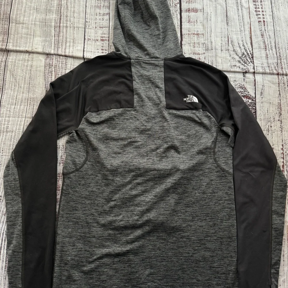 The North Face Varuna Pull-On Hoodie Men's Small Gray Black NWOT